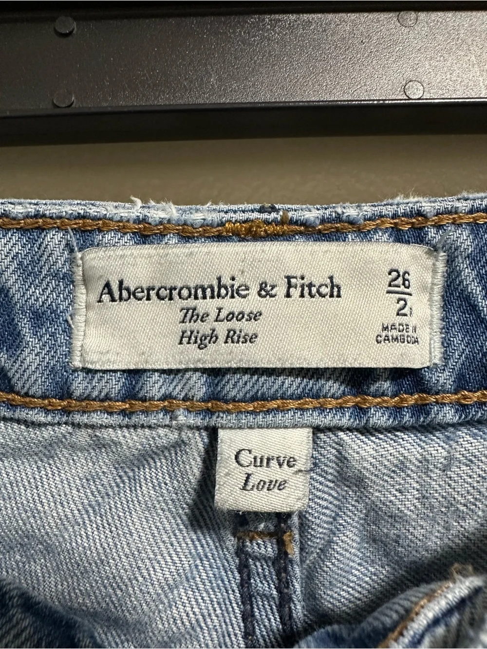 Abercrombie & Fitch Women’s Light Wash “The Loose” High Rise Curve Love Jeans